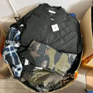 Jackets pallets