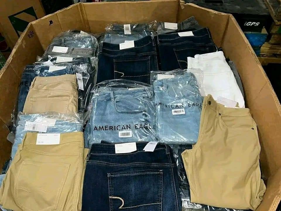American Eagle Jeans Pallet: 200 Original Pairs