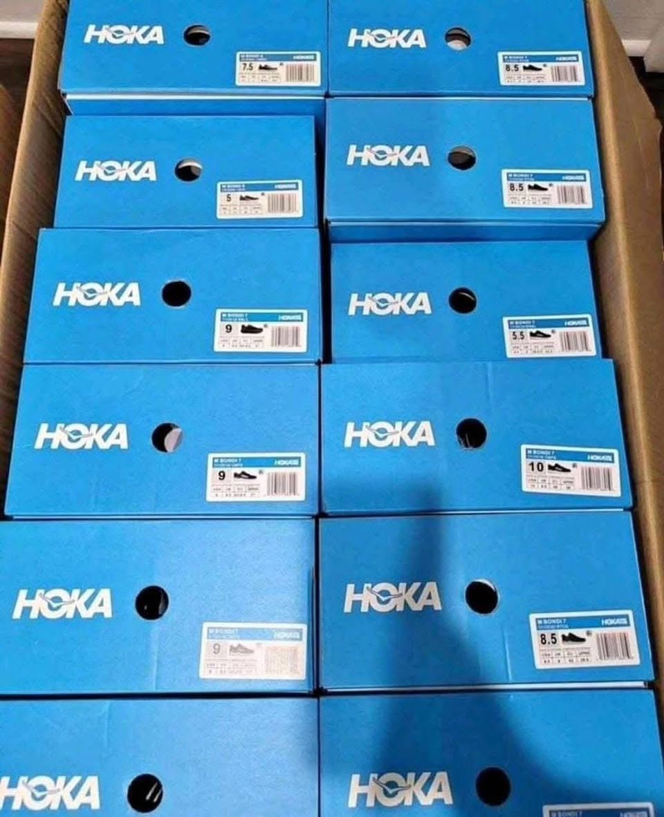Hoka Shoes Pallet: 105 Pairs