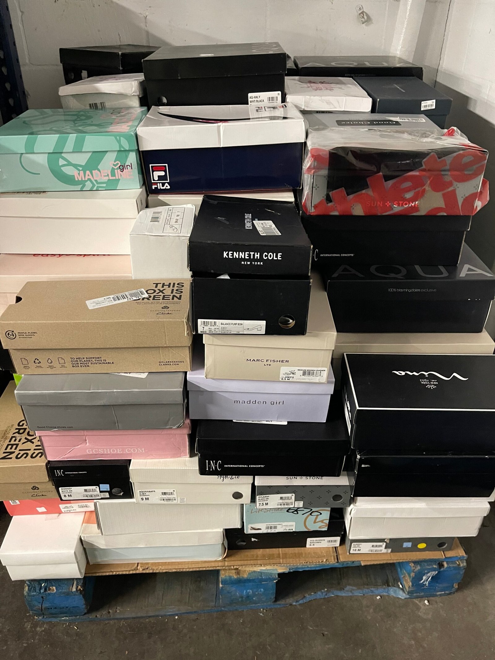 Lot of 325 Macy’s & Bloomingdale’s Women’s Shoes: Assorted Sizes & Styles, All New Shelf Pulls