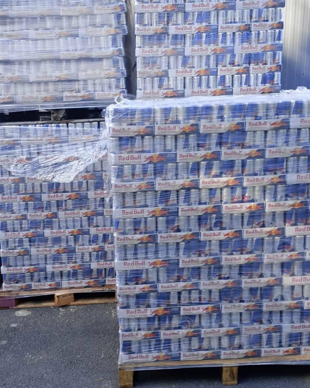 Red Bull Pallets