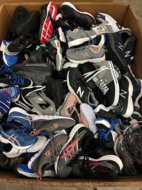 Men Shoes Pallets
