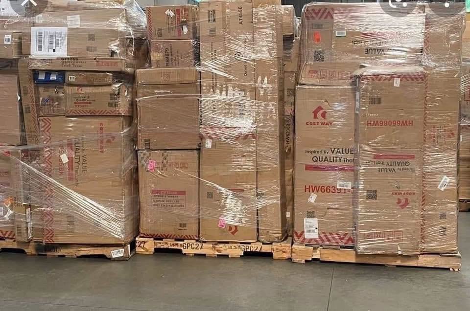 Costway Pallets