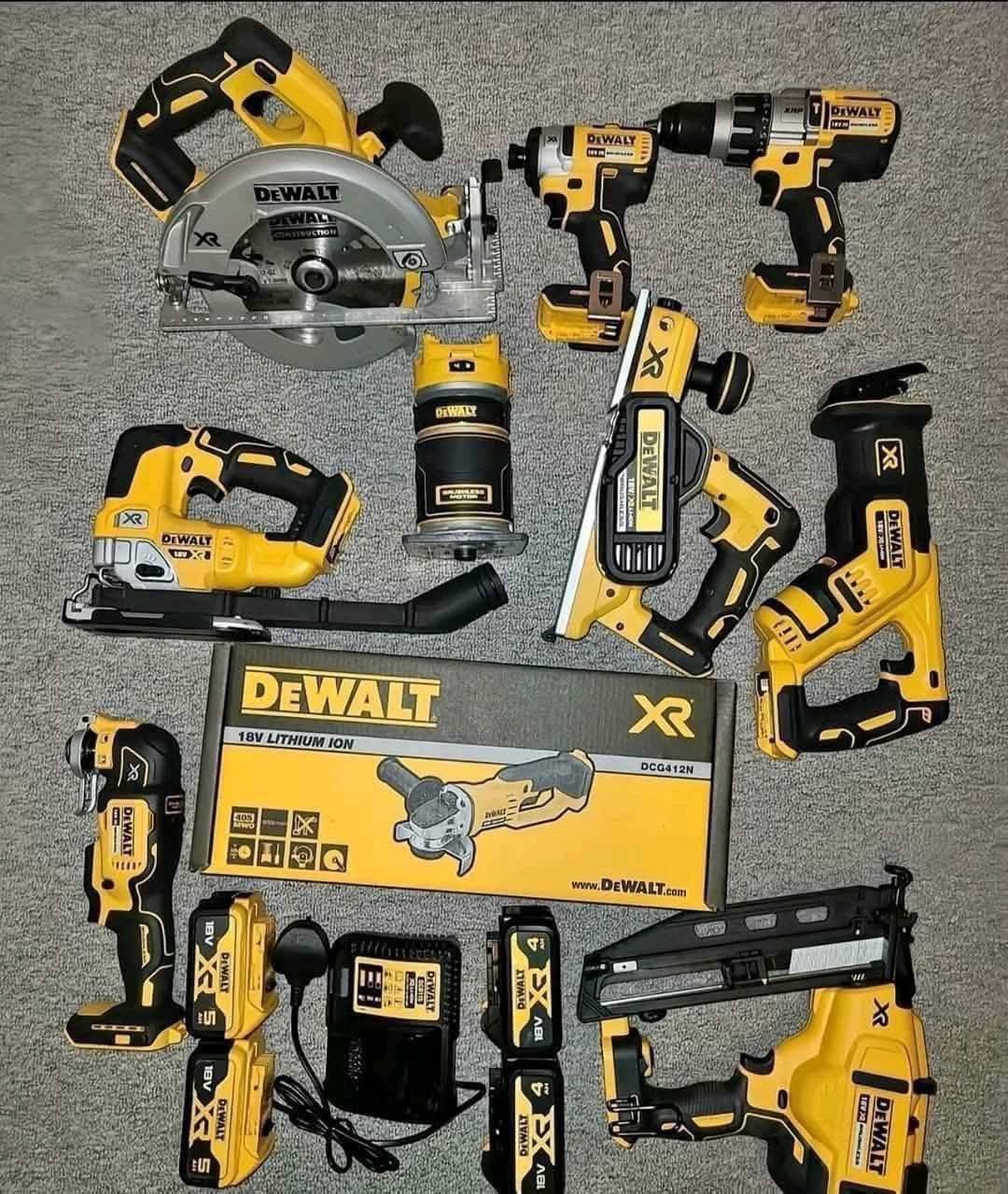Dewalt comb Pallet