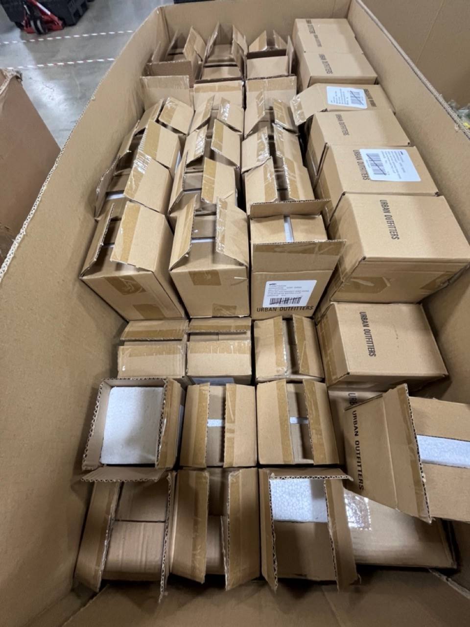 Wholesale Bistro Cups Pallet