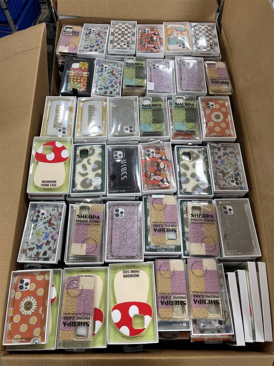 Phone Case Pallets: iPhone Cases