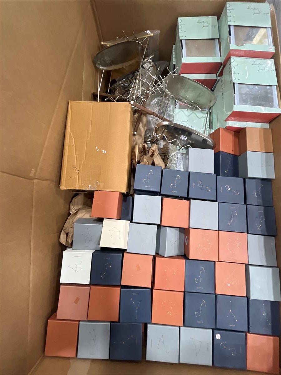 Wholesale Jewelry Accessories Pallet