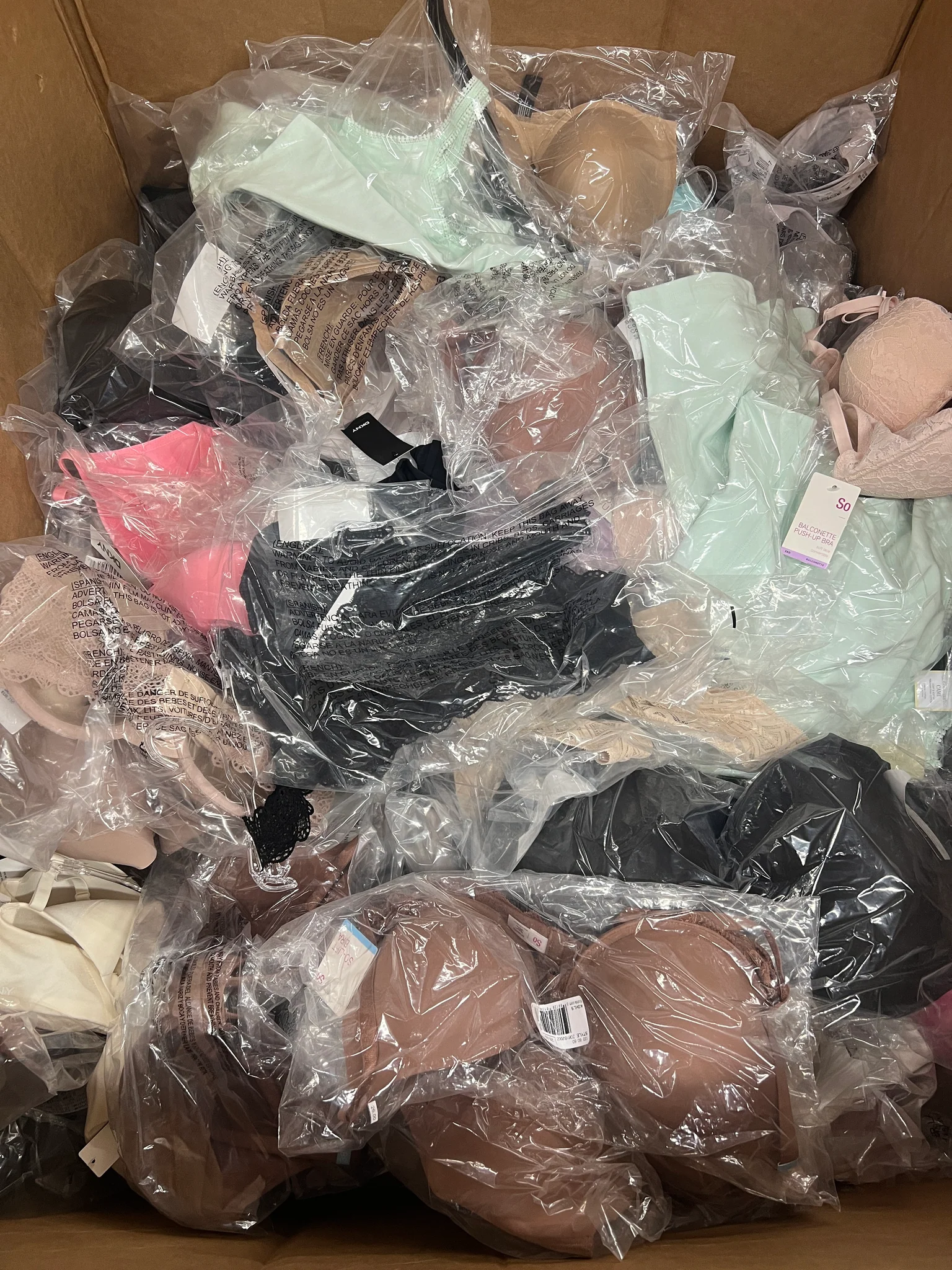 Mixed Brand Name Bras – 500 Pieces Pallet