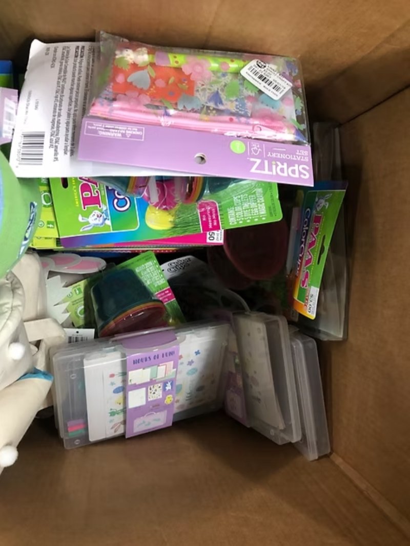 BULK SEASONAL EASTER LIQUIDATION PALLET