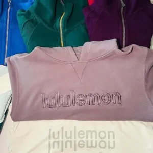 Lululemon pallets and Skims - Image 6
