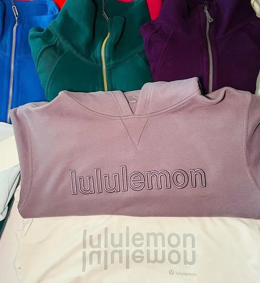 Lululemon pallets and Skims - Image 3