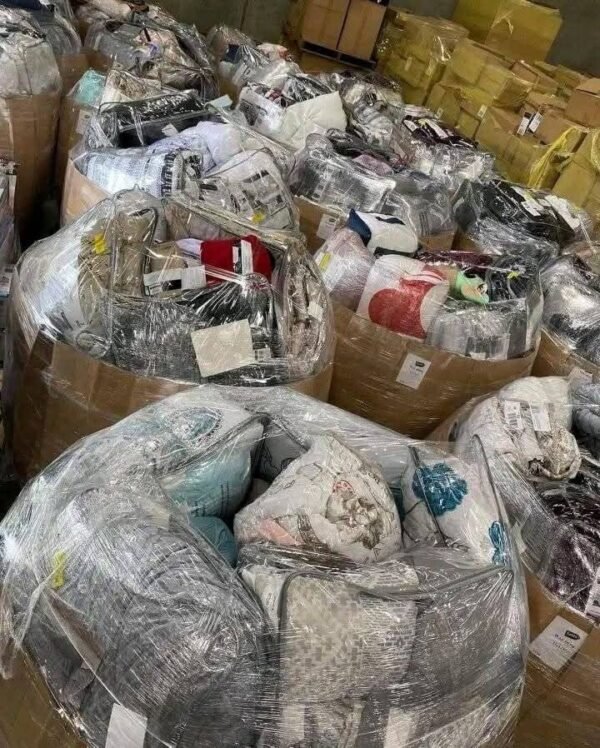 Beddings Pallet Liquidation - Image 3