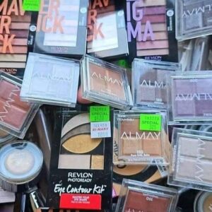 Makeup and cosmetics Pallet