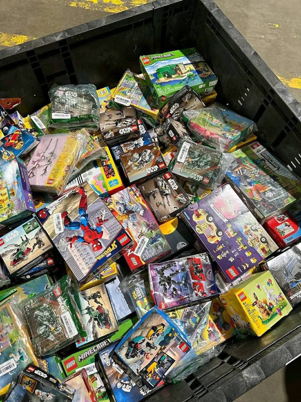 LEGO Toy Pallets
