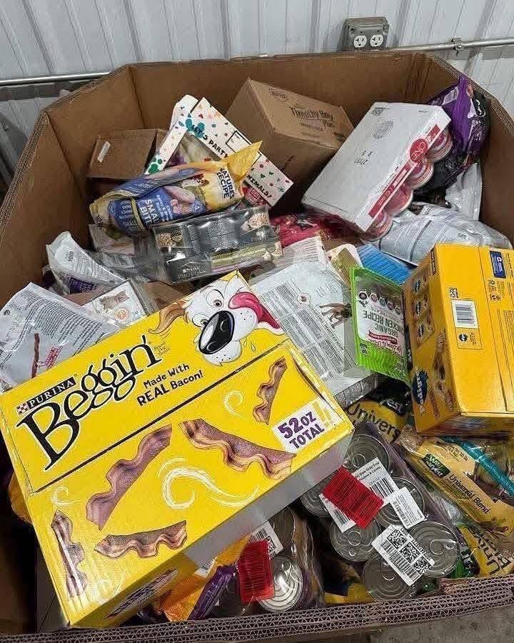 Pet Food Pallets