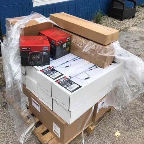 Fishing Gear Wholesale Pallet (120–150 Items)