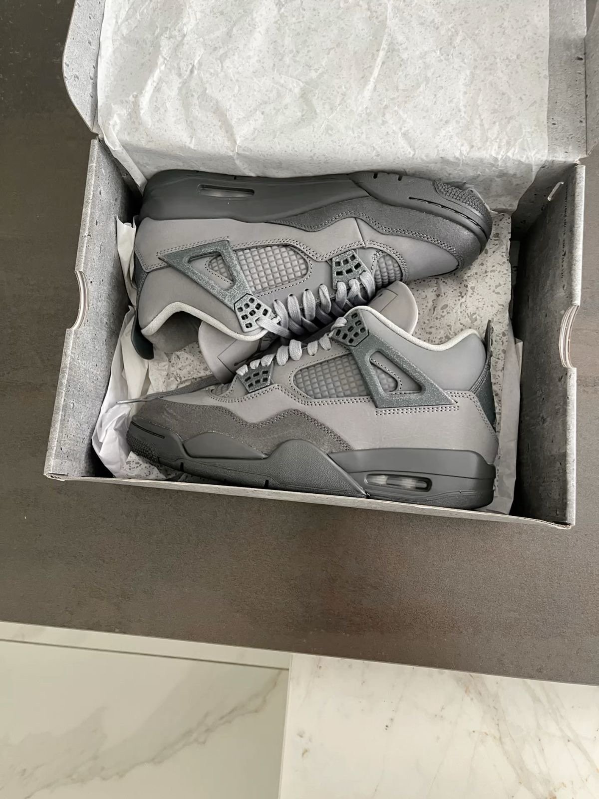 Jordan Sneakers Pallet: 50+ Air Jordan Pairs