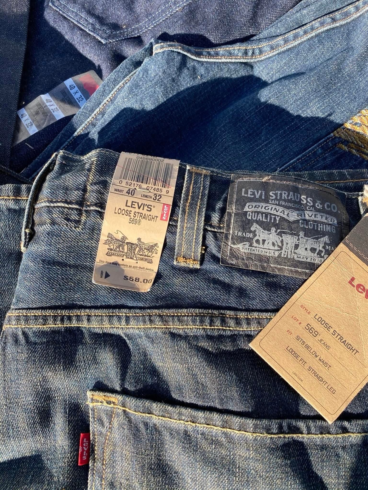 Levi Jeans Pallet (Men & Women) (500-525 Pieces)