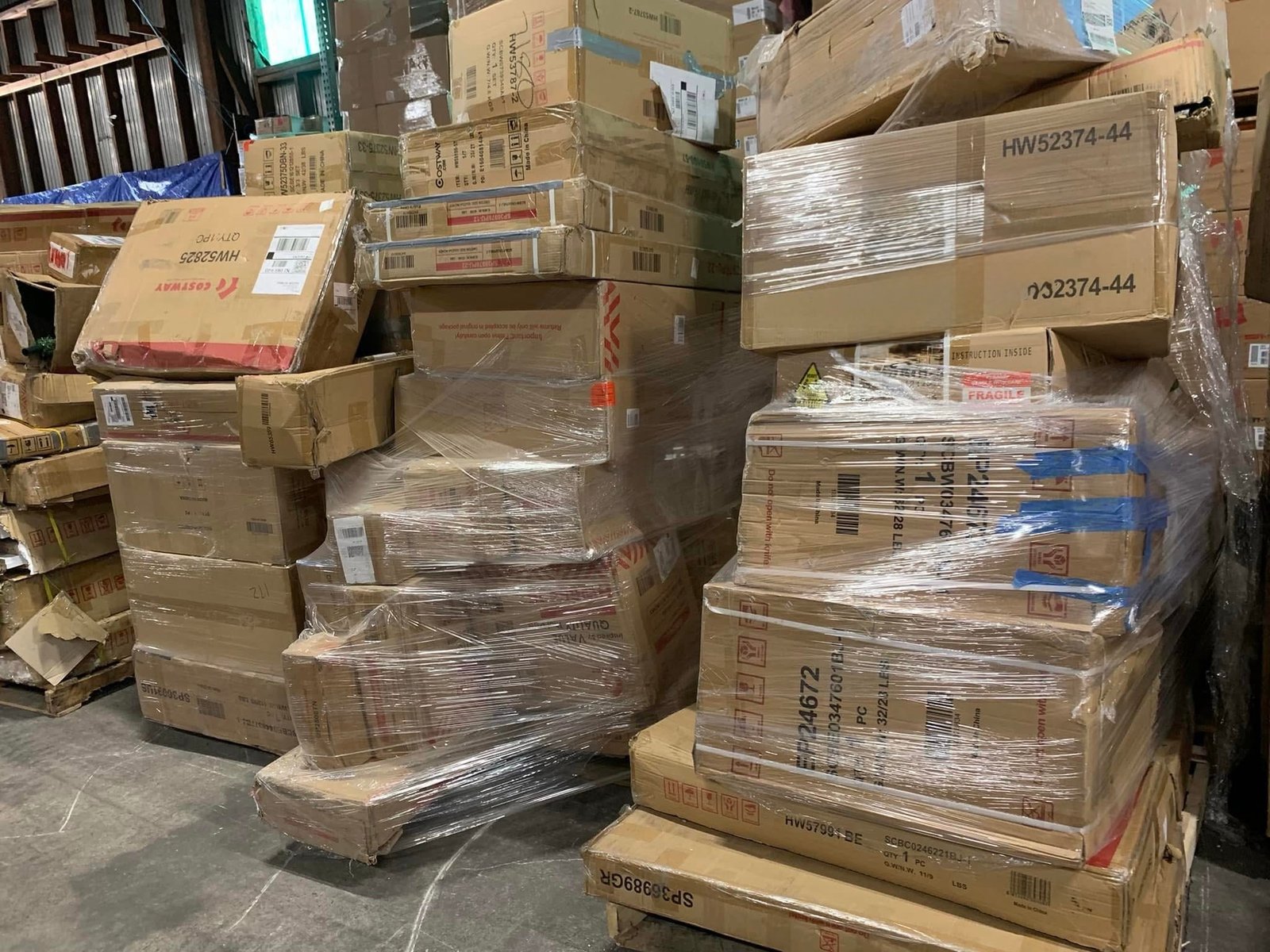 Costway Liquidation Pallet | 2-Pallet Wholesale Mixed Merchandise Lot