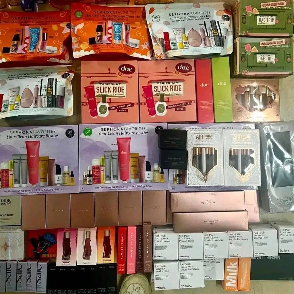 Wholesale Makeup & Beauty Pallet (200+ Pieces)