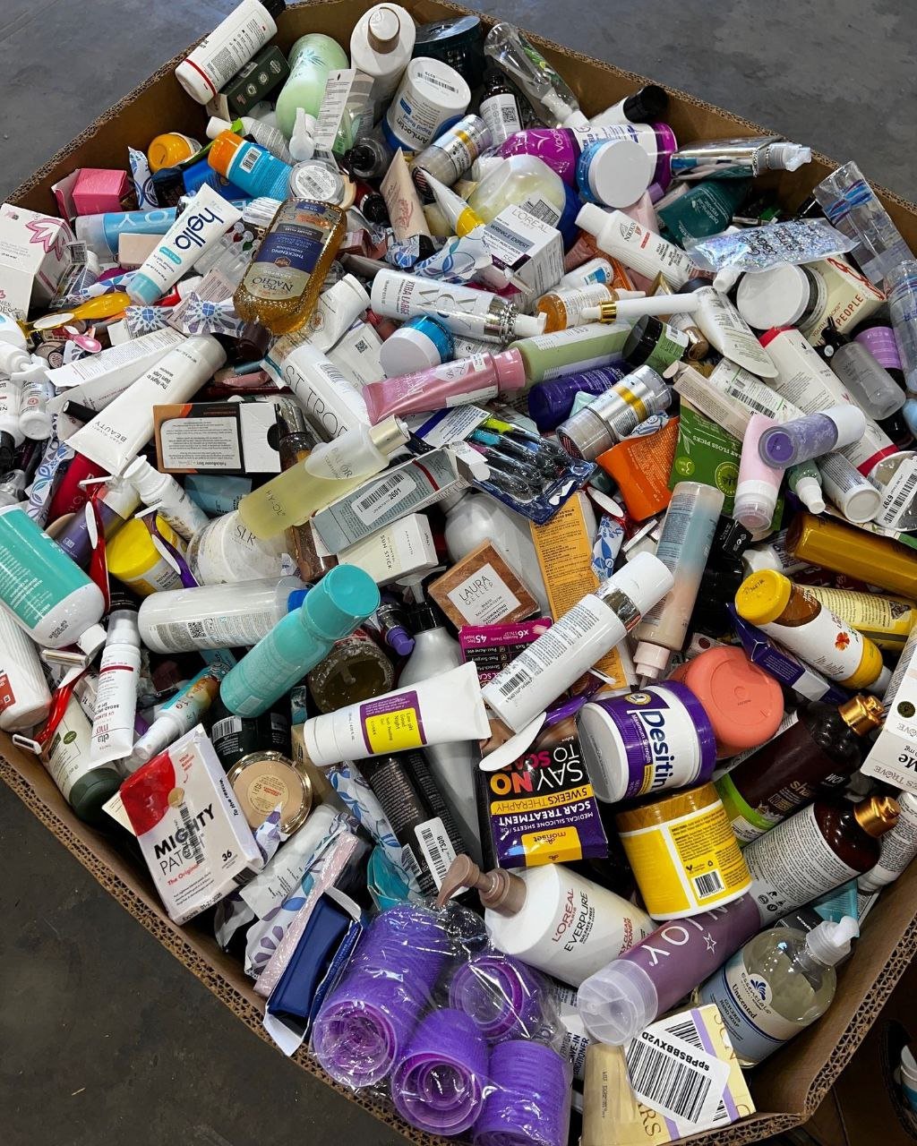 Wholesale HBA Liquidation Pallet – 400-1,500+ Health & Beauty Items