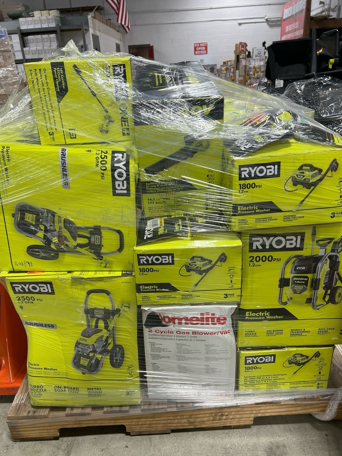 Home Depot Power Tool Pallet HDT-3333: Mixed DeWalt, Milwaukee & Ryobi Load